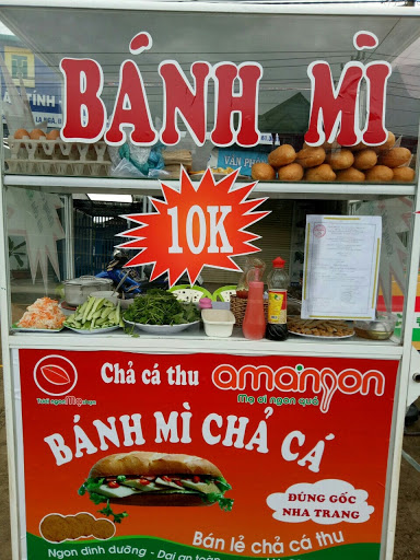 Tủ bánh mì đẹp 1M8 | Shopee Việt Nam